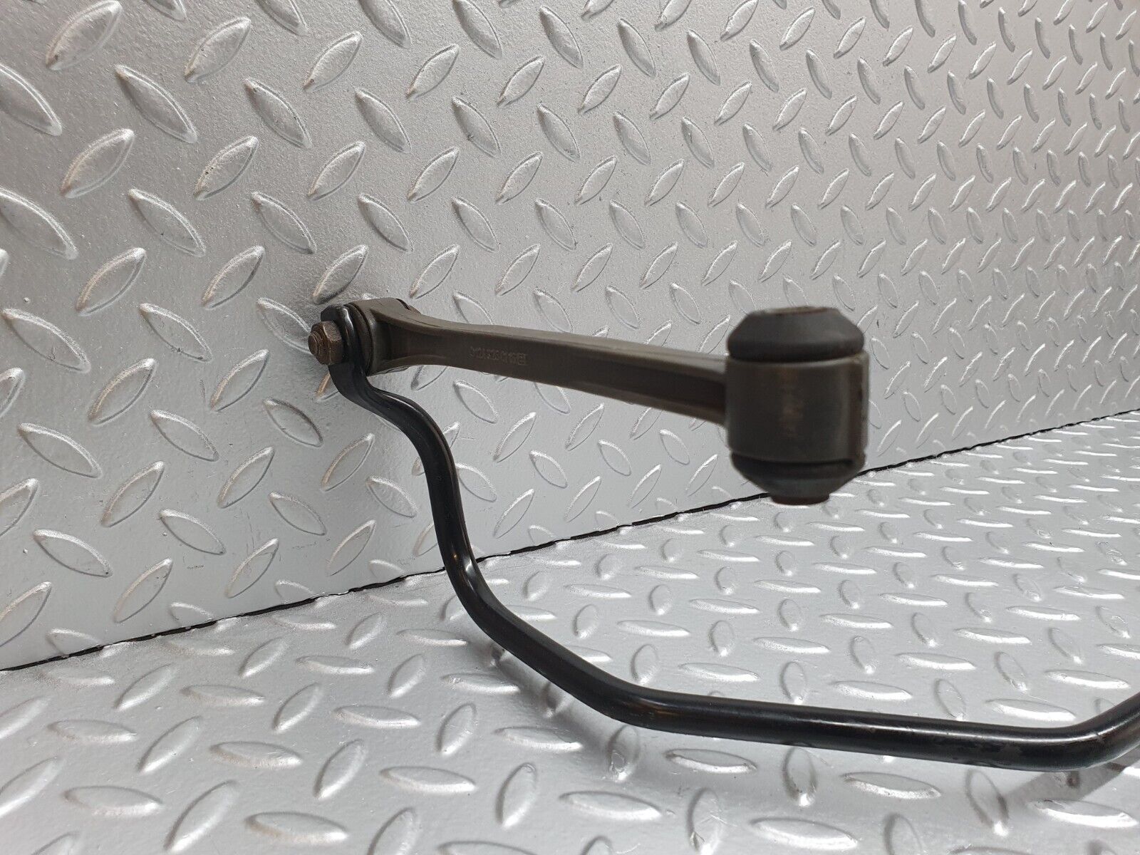 42073 Mercedes-Benz W202 C200 Anti Roll Bar Rear Axle 1243260116 2023260765