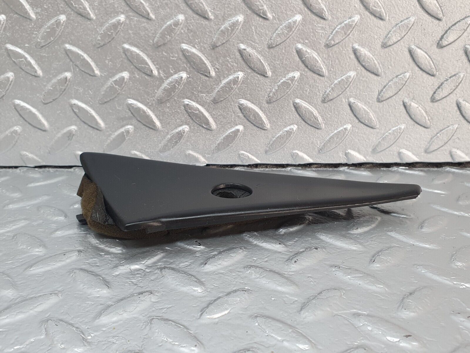 42849 Mercedes-Benz W201 190 2.0L Mirror Triangle Cover Right Side 2017251811