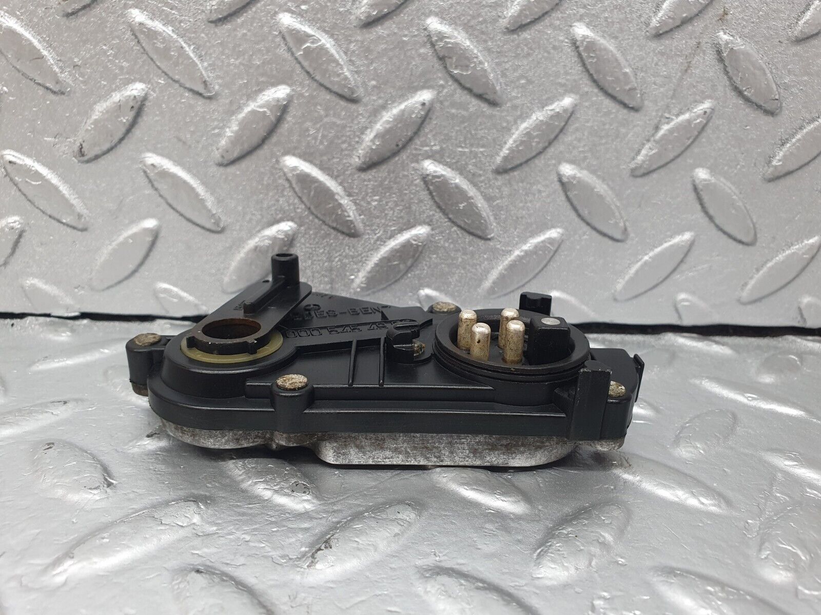 43834 Mercedes-Benz C126 380SEC Coupe Reverse Light Switch 0005454906