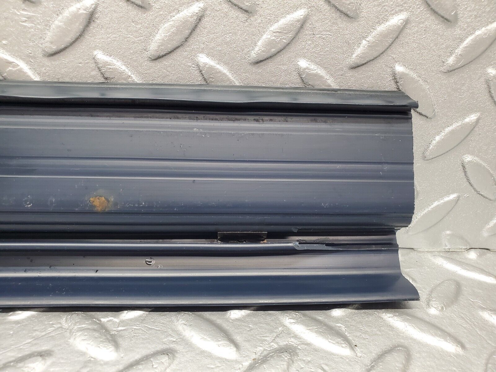 46006 Mercedes-Benz V123 240D LWB Front Door Sill Trim Blue
