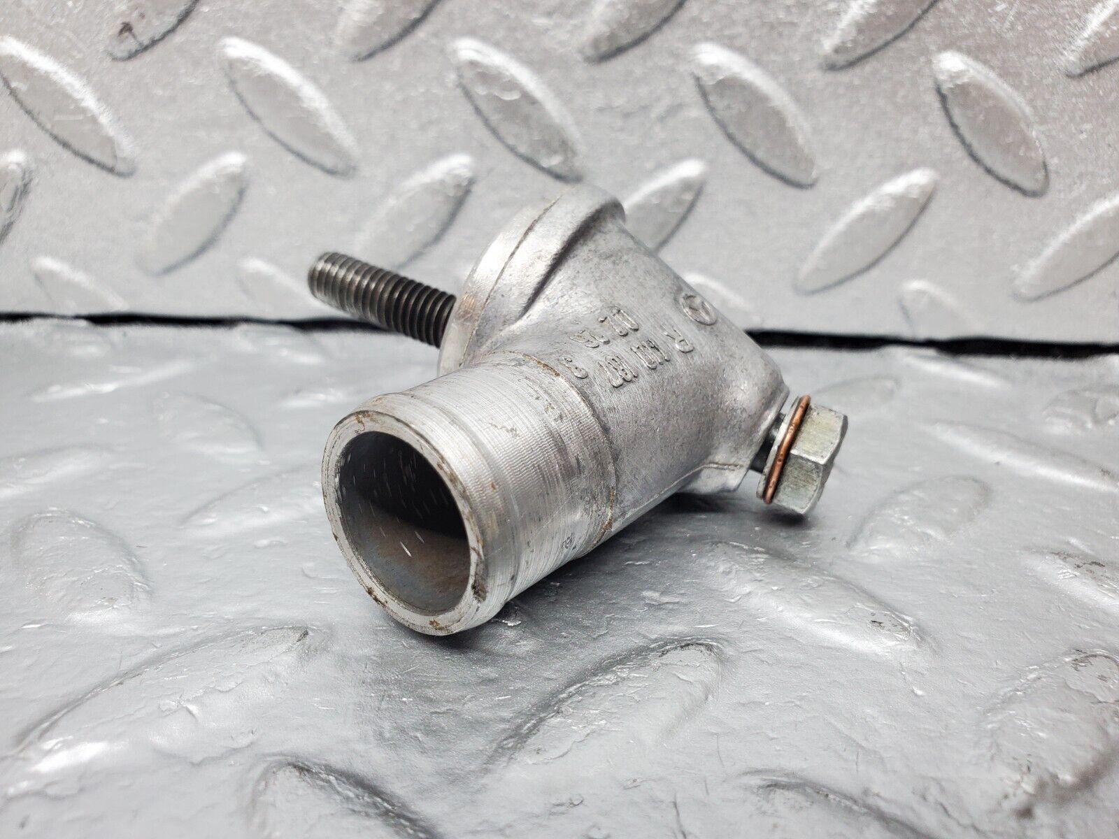 45346 Mercedes-Benz 280E M110.983 Engine Oil Return Pipe 1101870226