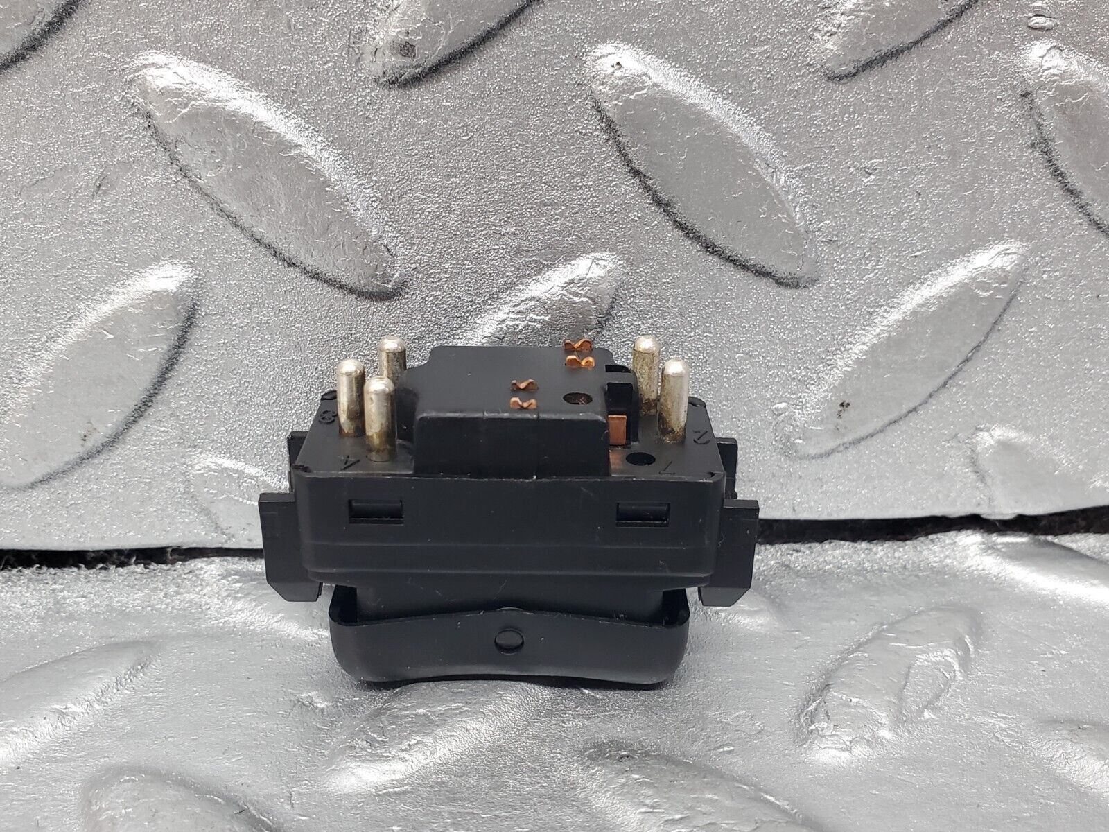 45657 Mercedes-Benz W126 420SE Electric Window Switch Right 1248204510