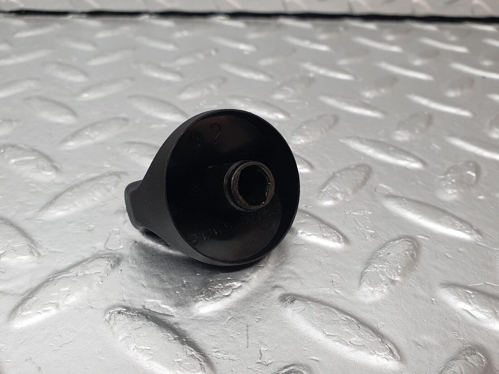 43659 Mercedes-Benz C126 380SEC Coupe Headlight Switch Knob 1265400083