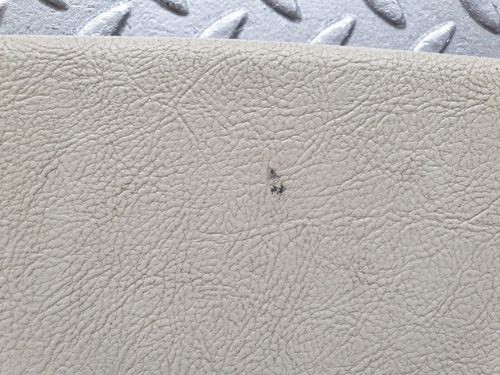 43132 Mercedes-Benz W108 280SE Sun Visor Left Side