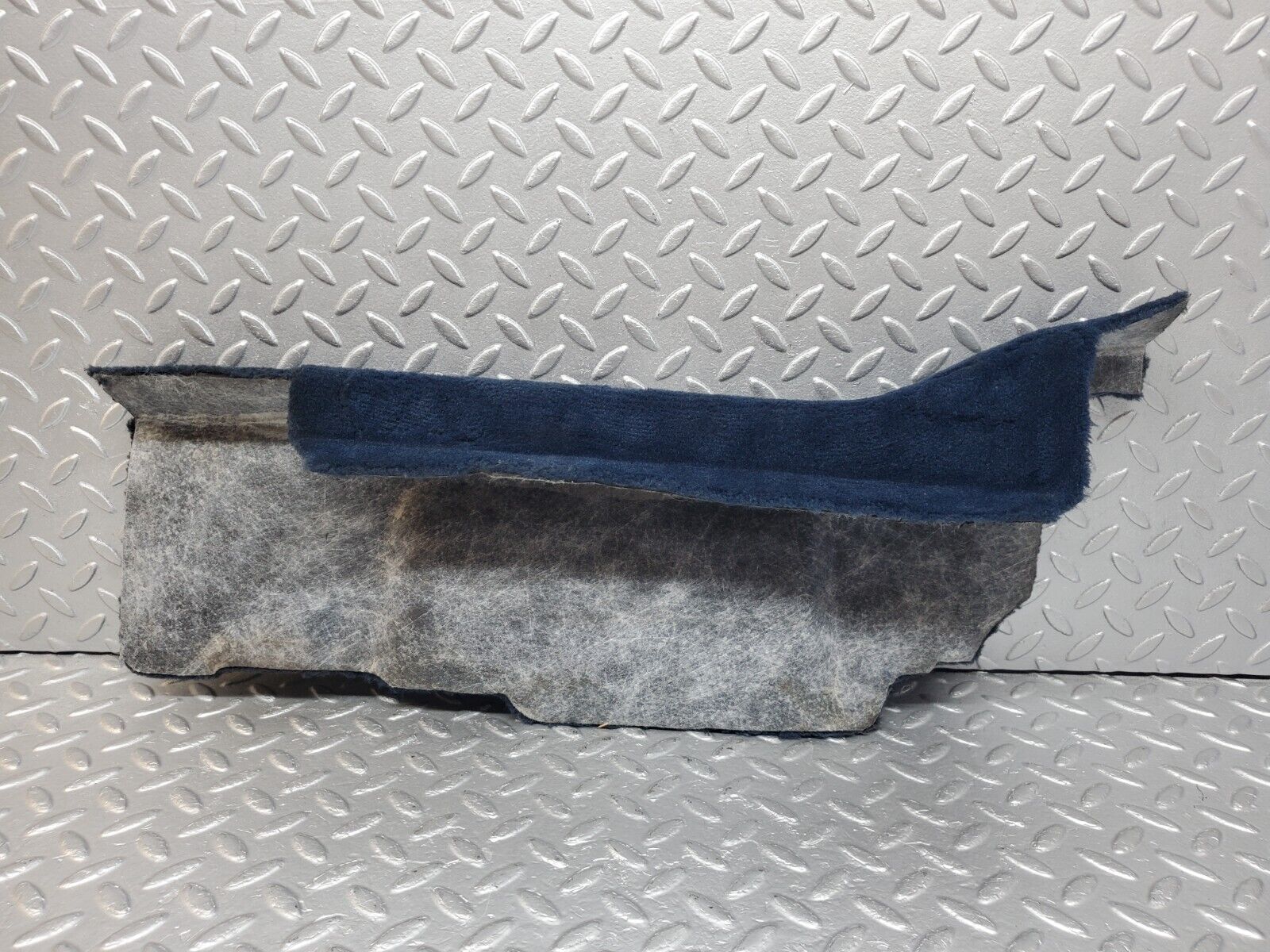 45171 Mercedes-Benz R129 300SL Coupe Rear Floor Cross Member Mat Carpet Blue