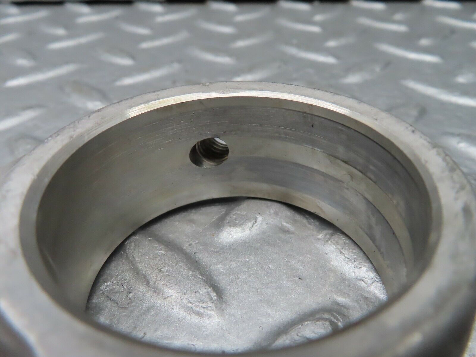 20646 Mercedes-Benz R107 450SL Camshaft Tower Bearing 1160512718