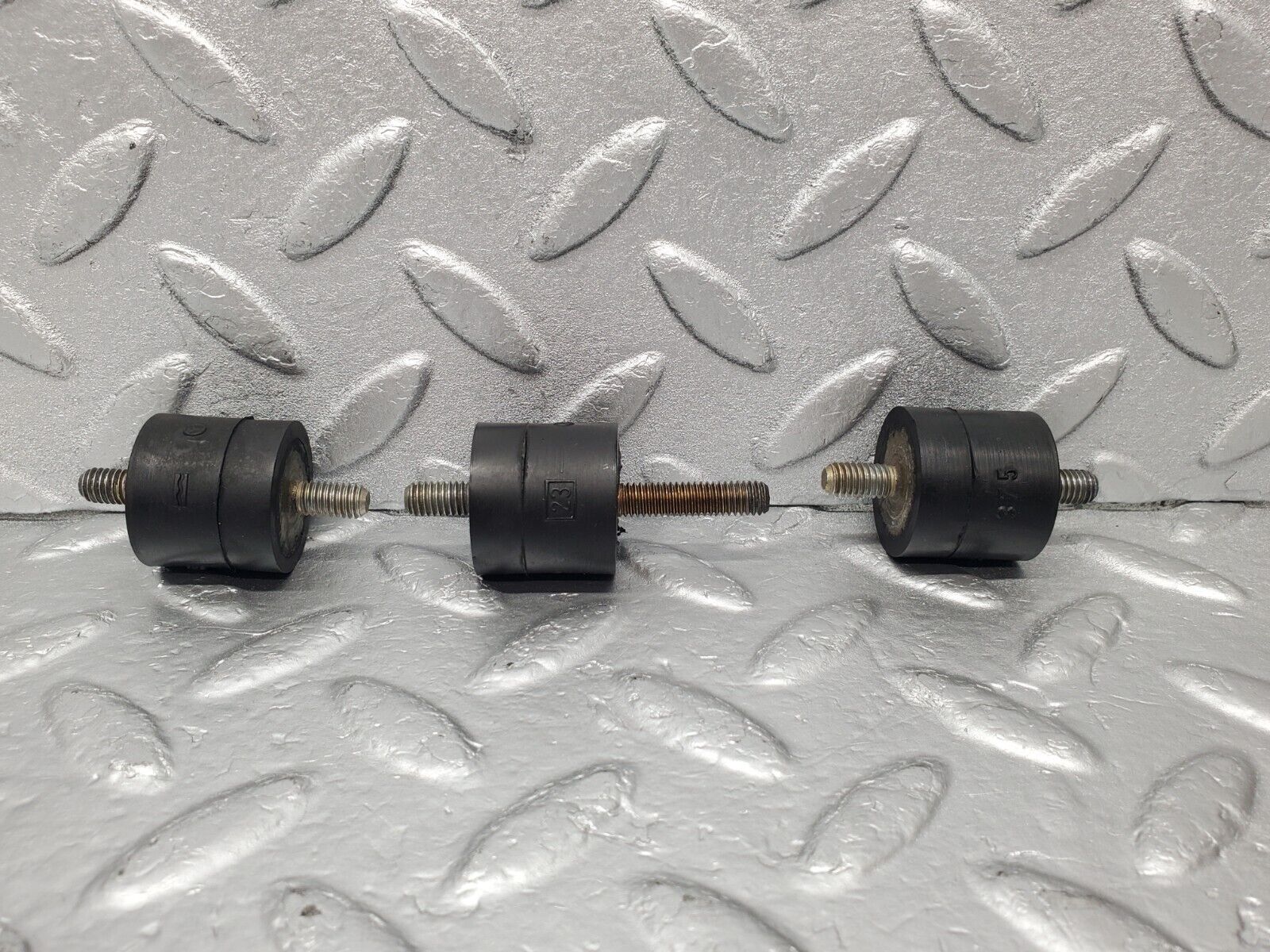 46321 Mercedes-Benz W123 230E Air Filter Box Housing Holder 3X