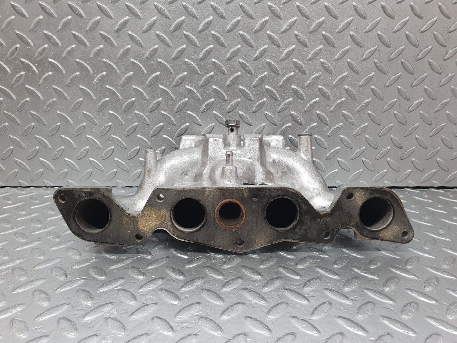 42802 Mercedes-Benz W201 190 2.0L Air Intake Manifold 1021411601 1021411319