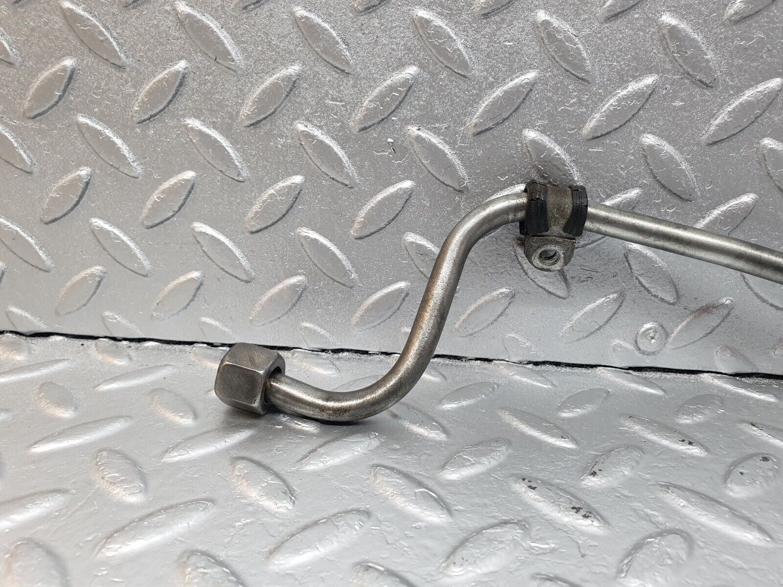 42613 Mercedes-Benz R129 320SL Coupe Fuel Hose Pipe