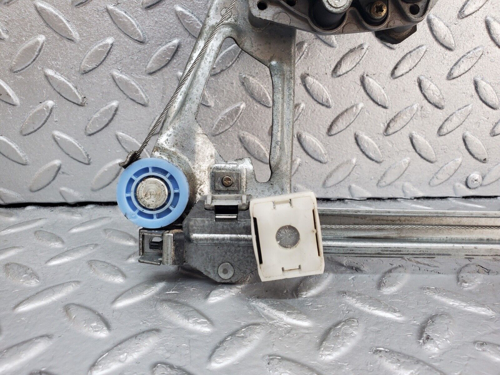 44597 Mercedes-Benz W124 220E Rear Left Power Window Regulator