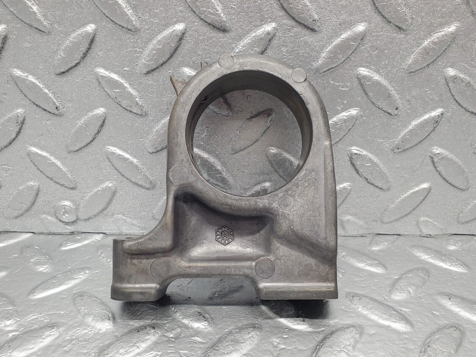 46270 Mercedes-Benz W126 420SE Camshaft Tower Bearing 1160514612