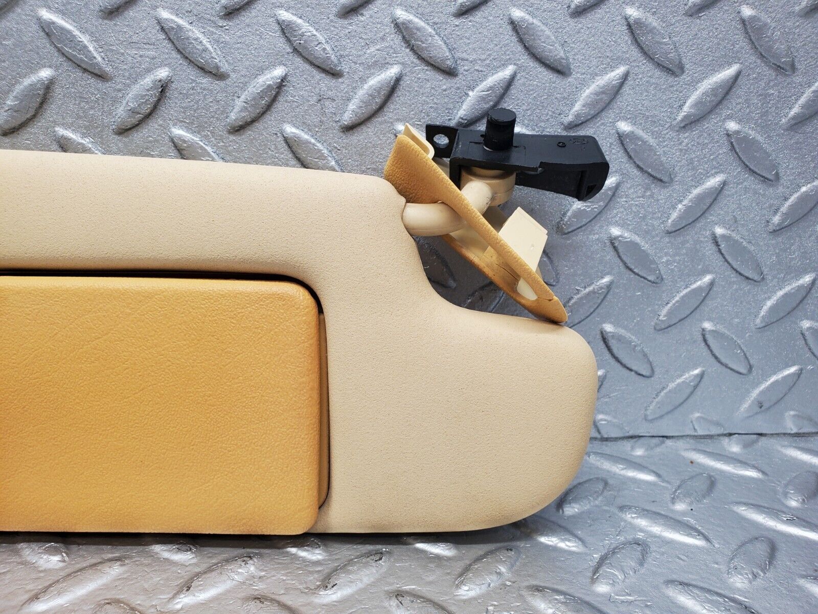 46801 Mercedes-Benz R129 320SL Coupe Sun Visor Right Side Beige