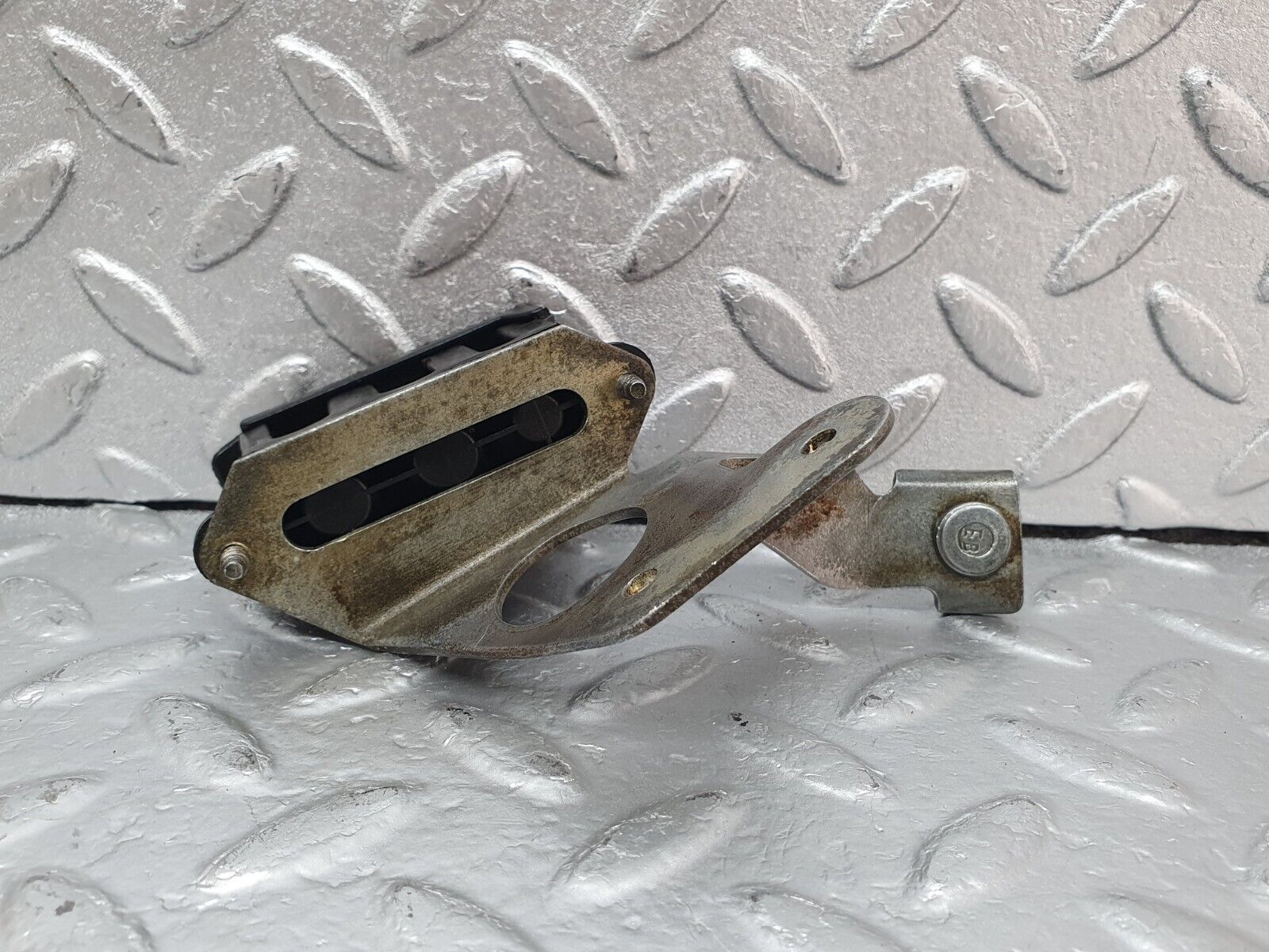 44135 Mercedes-Benz C123 230CE Coupe Cable Wire Connector 1235400369