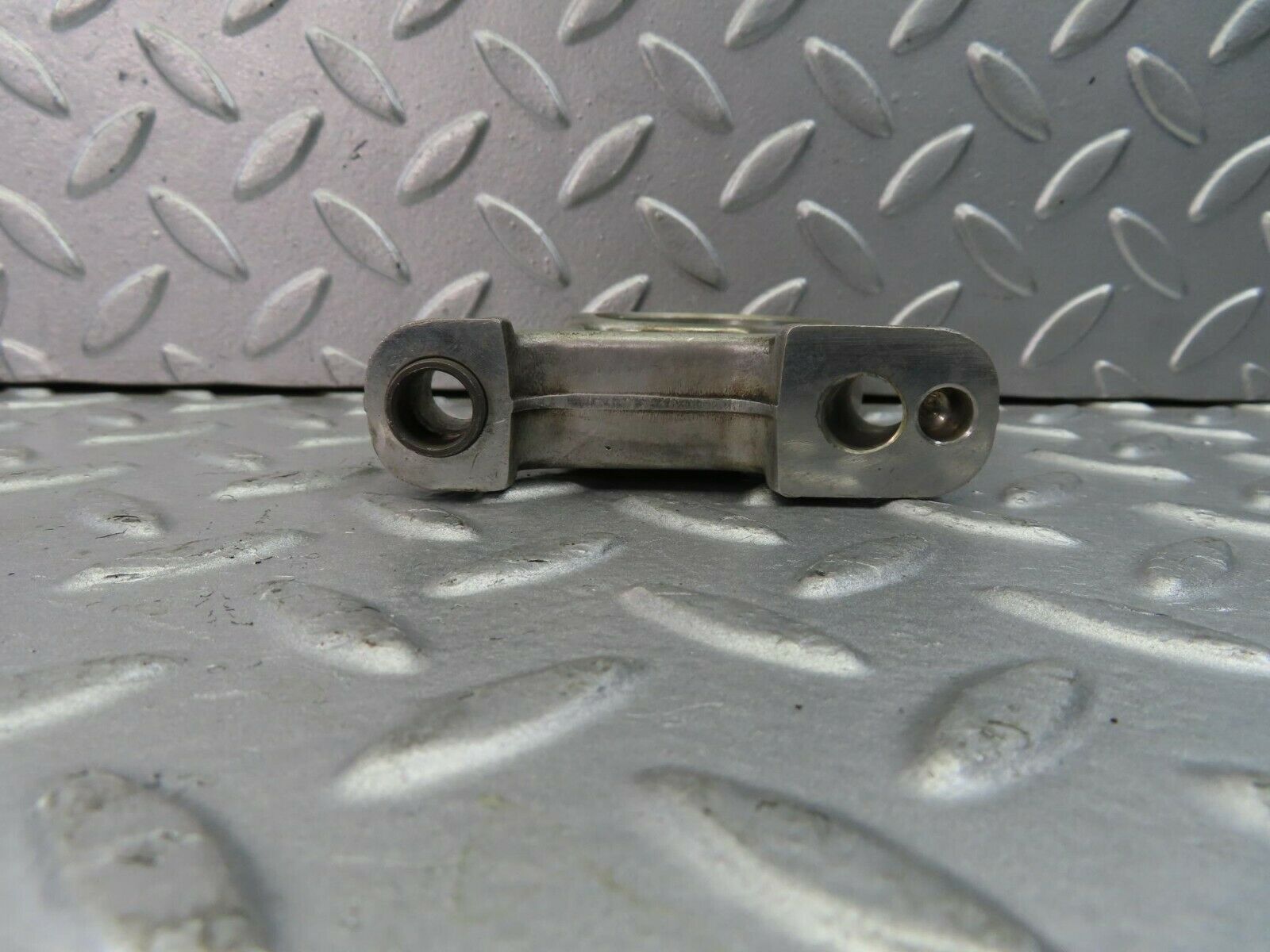 9081 Mercedes-Benz R107 Camshaft Tower Bearing 1160512112