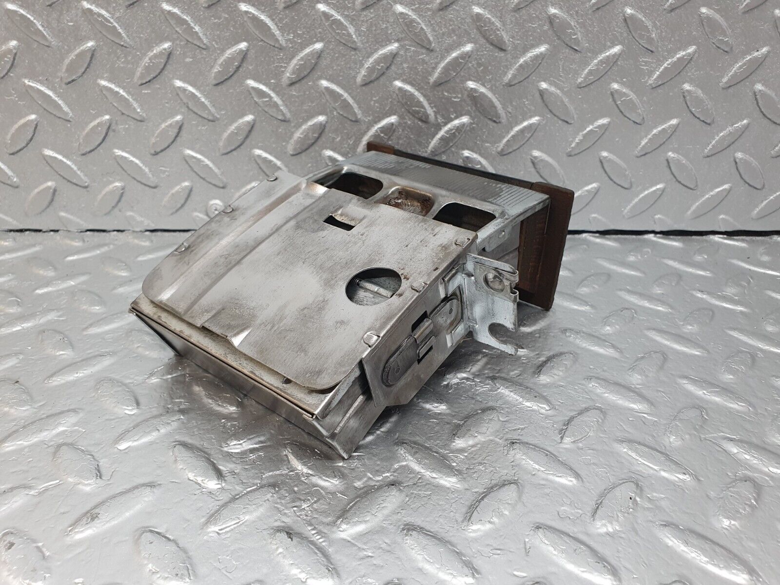 43261 Mercedes-Benz W108 280SE Centre Console Ash Tray Wood Finish