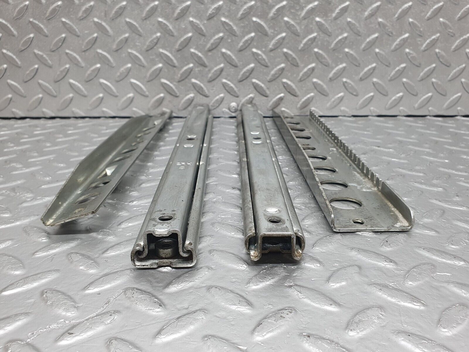 44181 Mercedes-Benz C123 230CE Coupe Front Right Seat Rail Pair