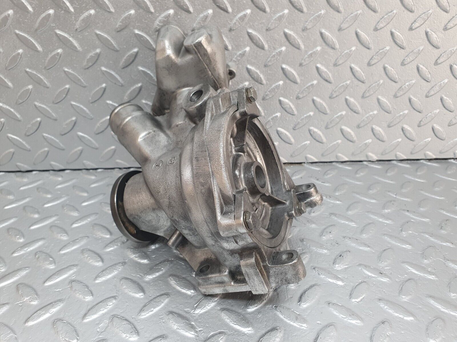 42460 Mercedes-Benz R129 320SL Coupe Water Pump 1032010101
