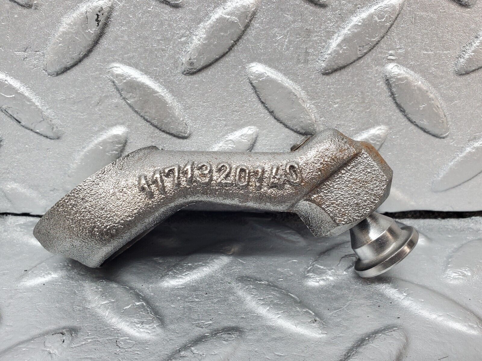 45940 Mercedes-Benz W126 420SE Belt Tensioner Pulley Bracket 1171320140