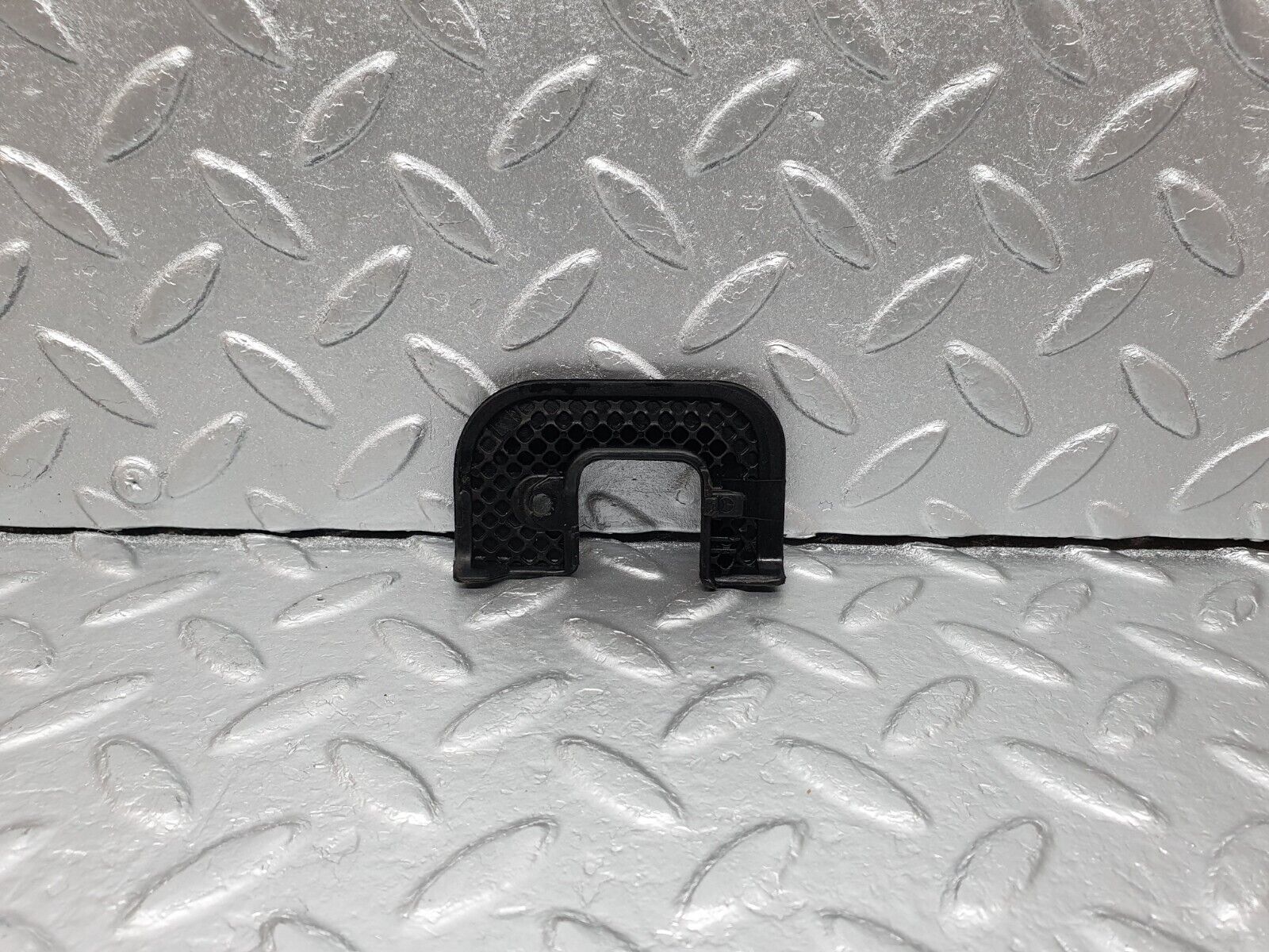 41672 Mercedes-Benz W124 200E Door Lock Cover Left Side