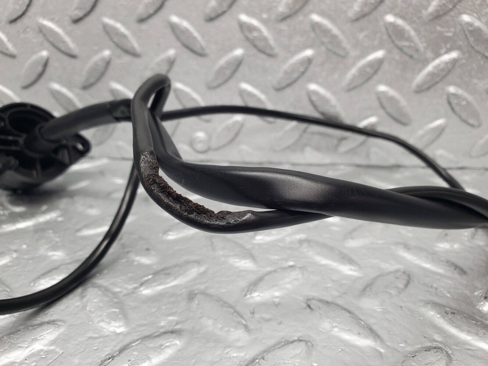 46397 Mercedes-Benz C123 280CE Coupe Diagnostic Connector 1235450026 1235450003