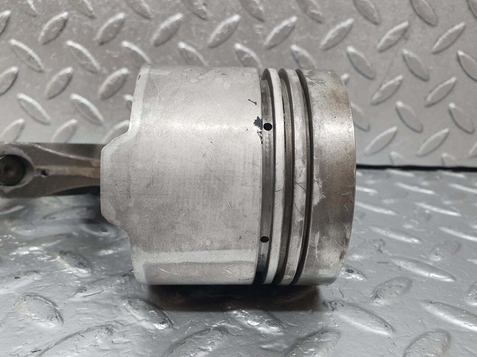 43871 Mercedes-Benz W108 280SE Piston With Connecting Rod 87.47 mm 13002