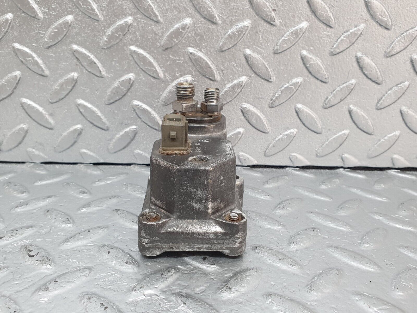 44018 Mercedes-Benz C123 230CE Coupe Warm Up Regulator 0438140065