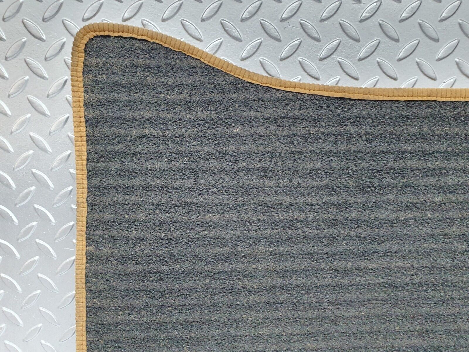 41700 Mercedes-Benz W124 200E Front Left Floor Carpet