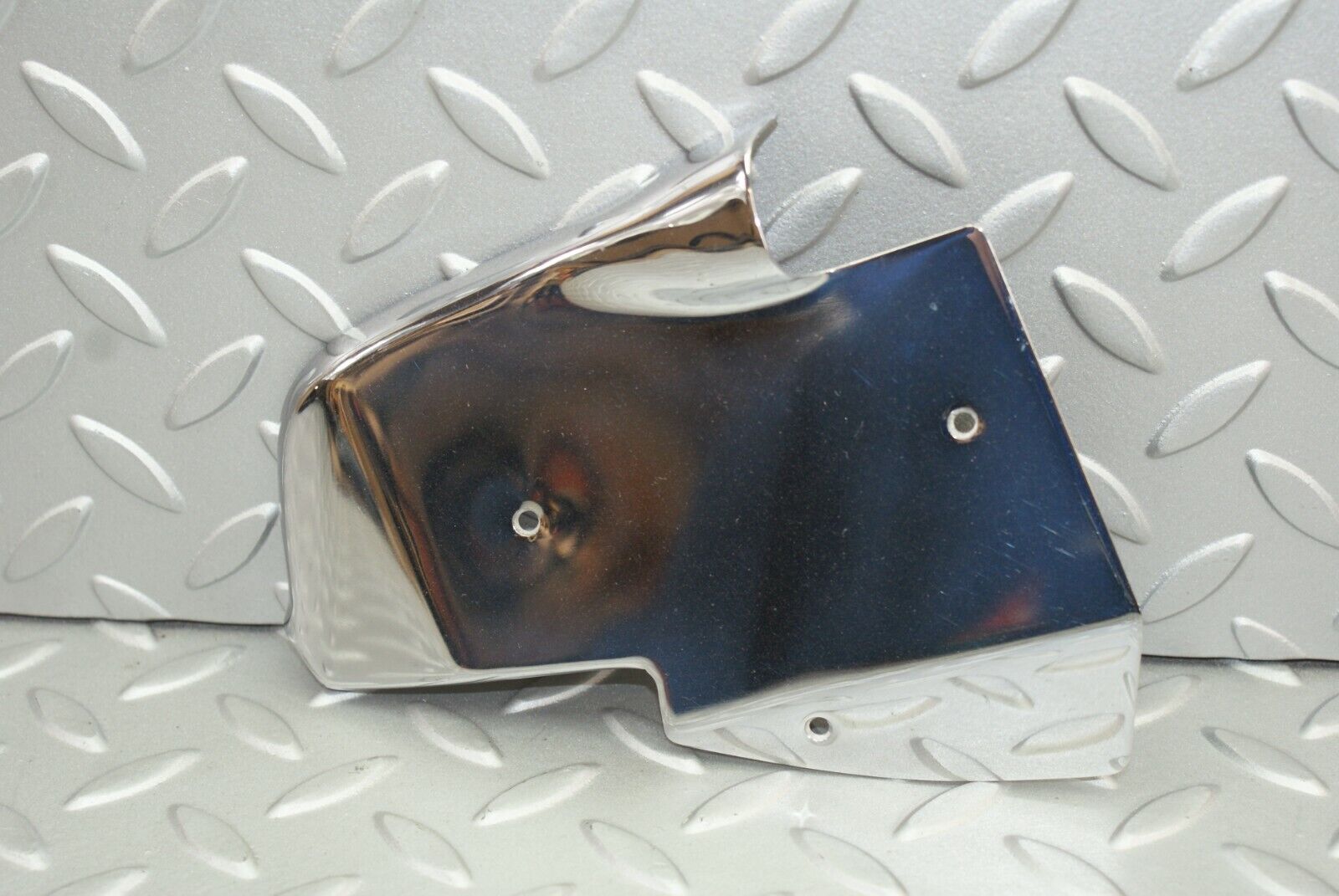 2852 Mercedes-Benz C123 280CE Coupe B Pillar Chrome Cover Plate Right Side