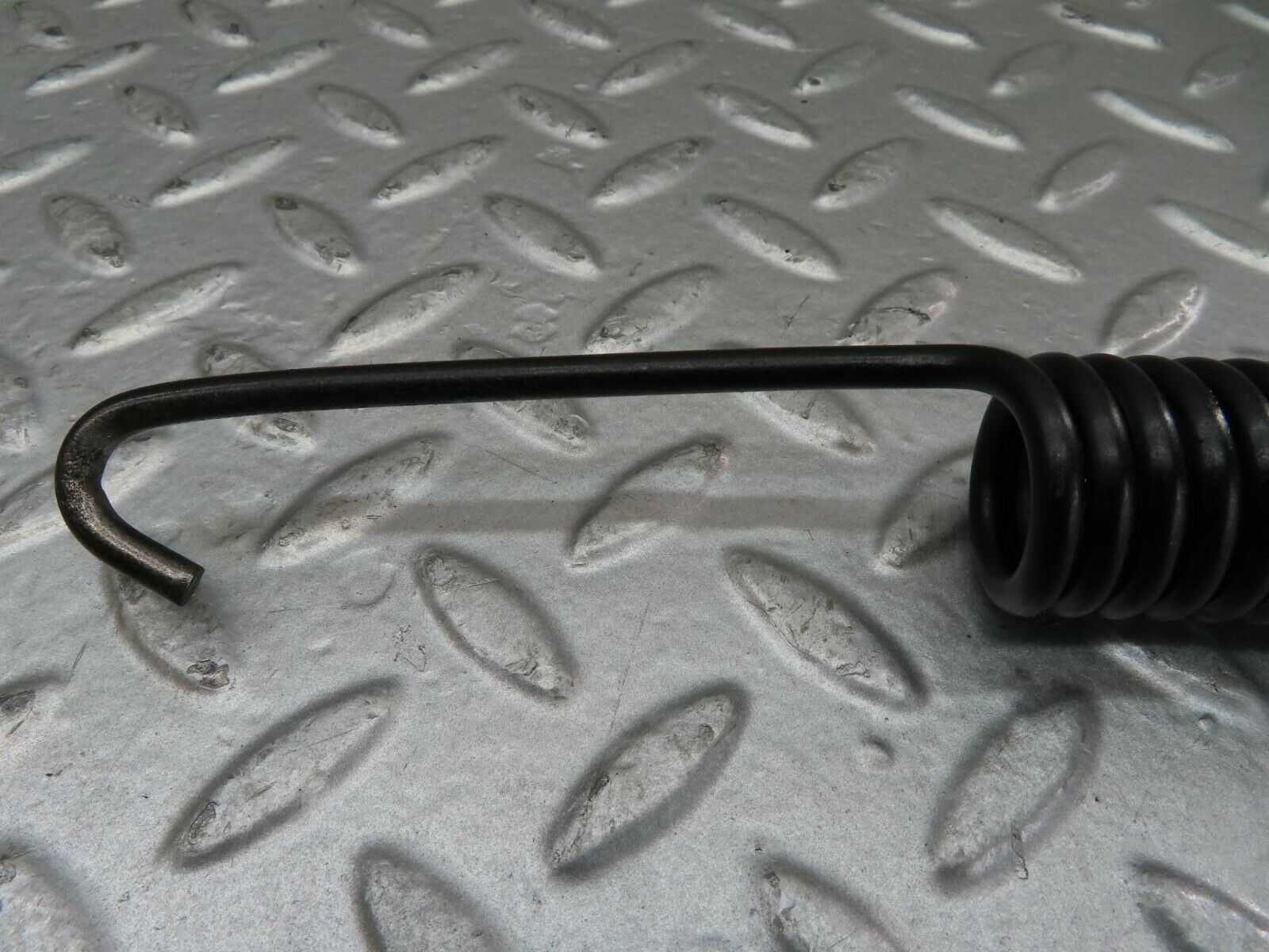 15560 Mercedes-Benz R107 450SL Bonnet Hinge Spring