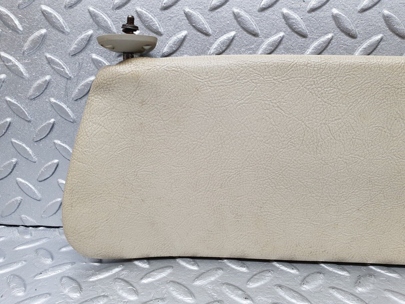 43131 Mercedes-Benz W108 280SE Sun Visor Right Side