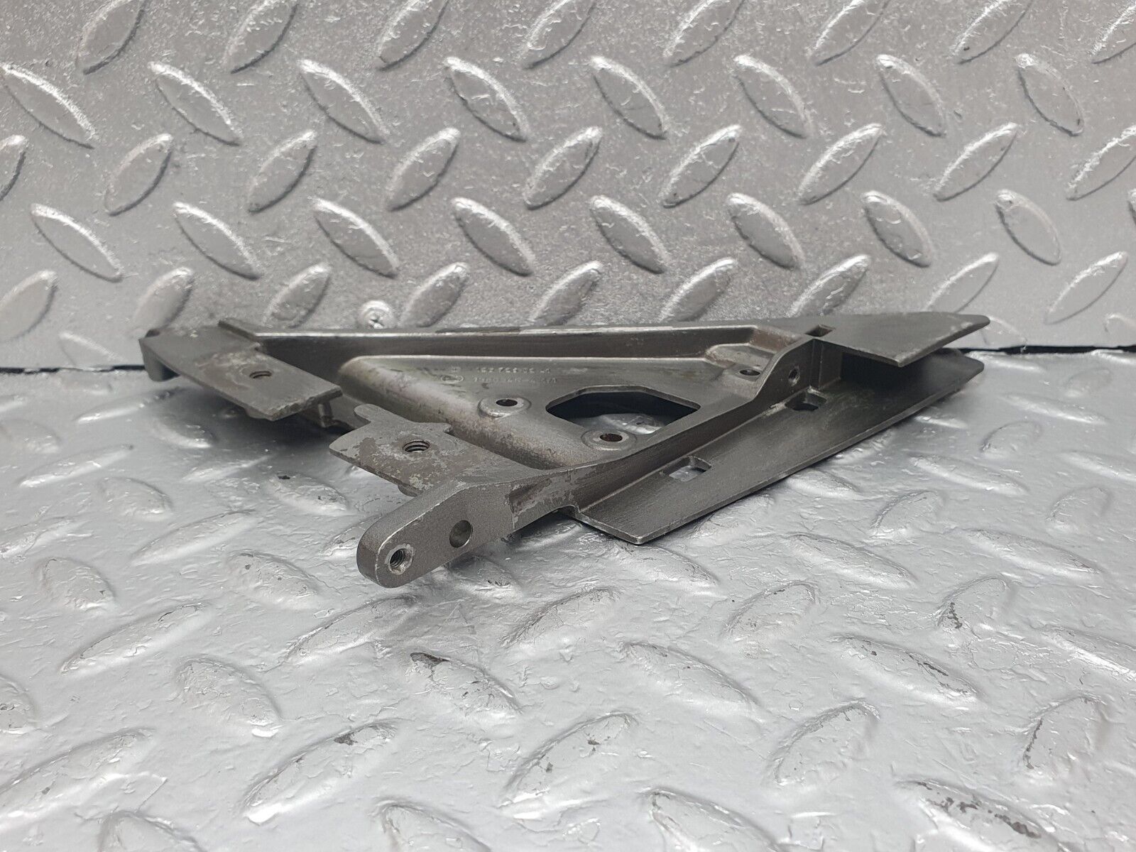 43626 Mercedes-Benz C126 380SEC Coupe Right Mirror Mounting Triangle 1267250241