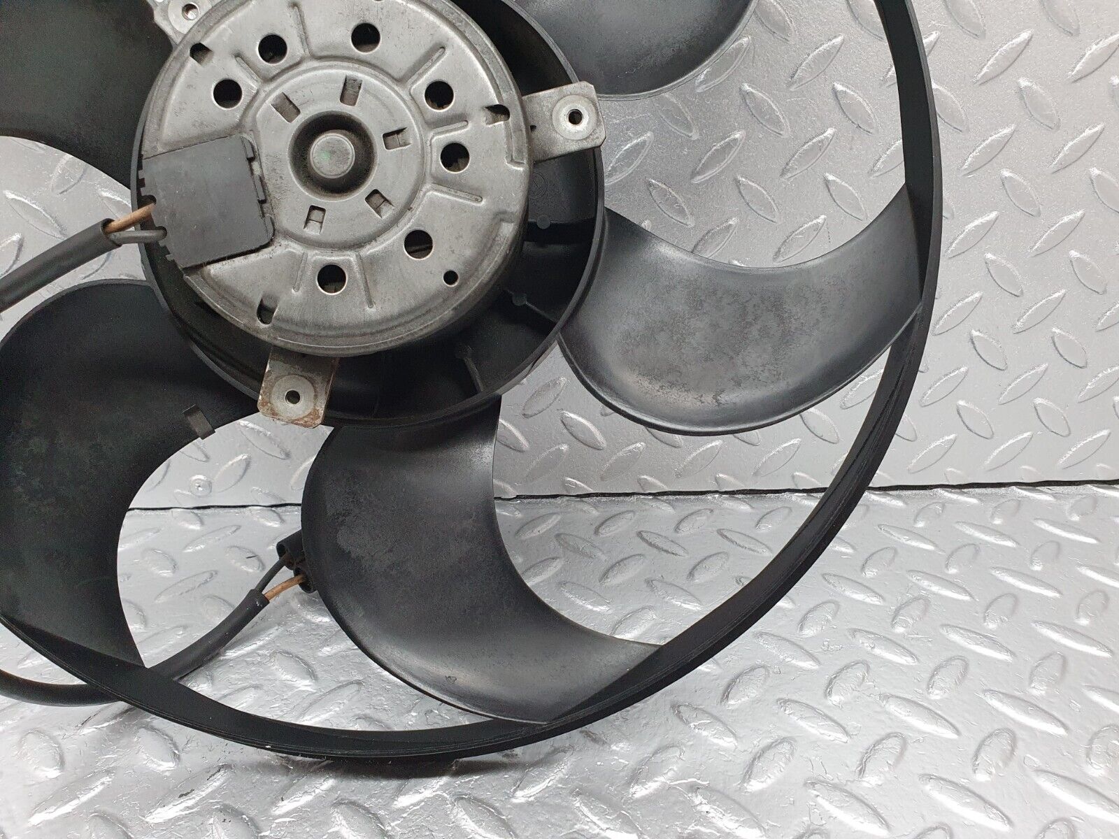 41852 Mercedes-Benz W202 C200 Radiator Cooling Fan 3136613279