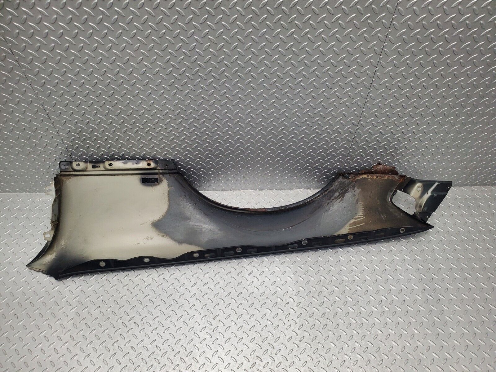 46126 Mercedes-Benz R129 Front Right Wing Fender