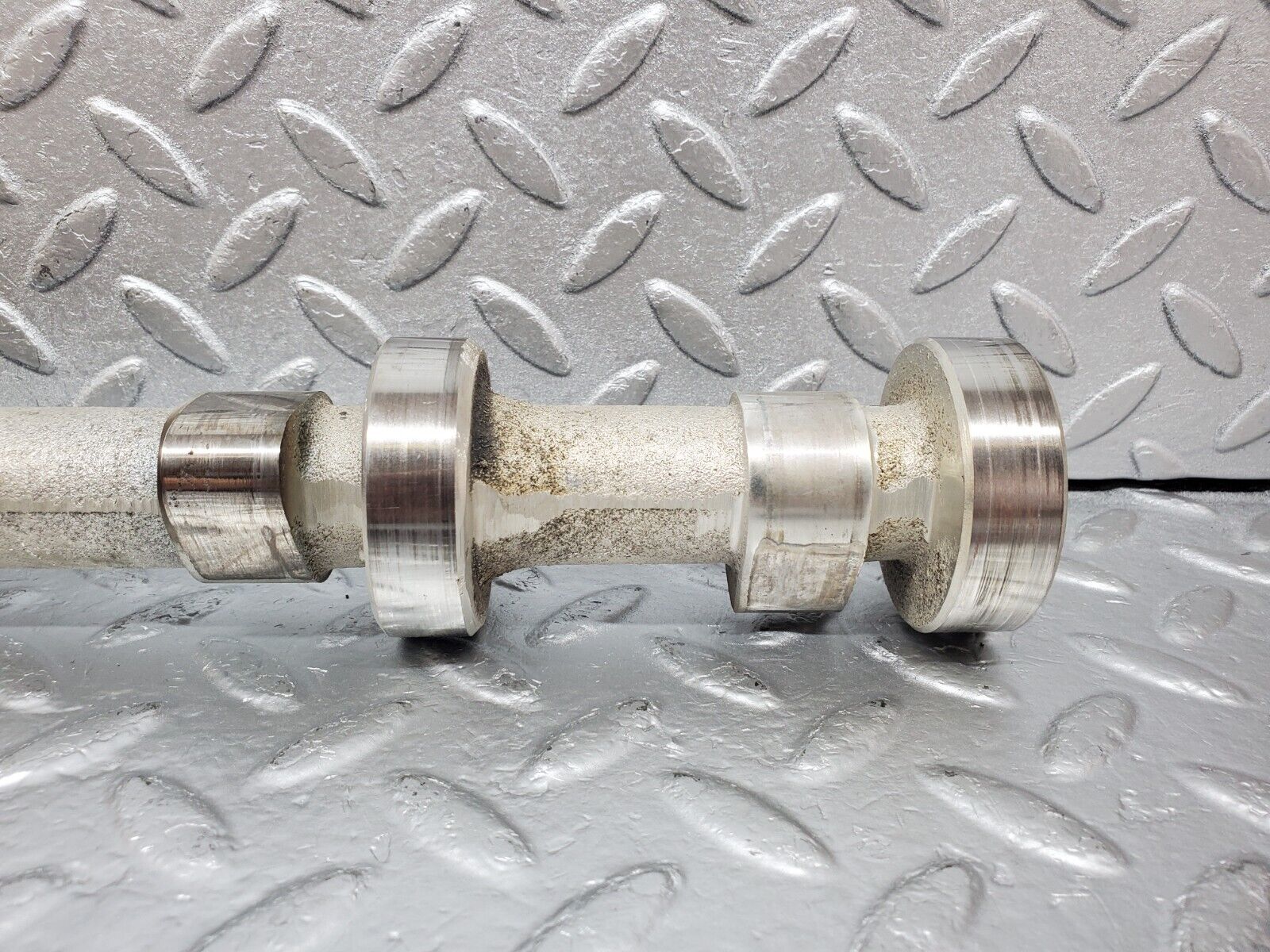 45433 Mercedes-Benz 280E M110.988 Camshaft Intake Side 11074