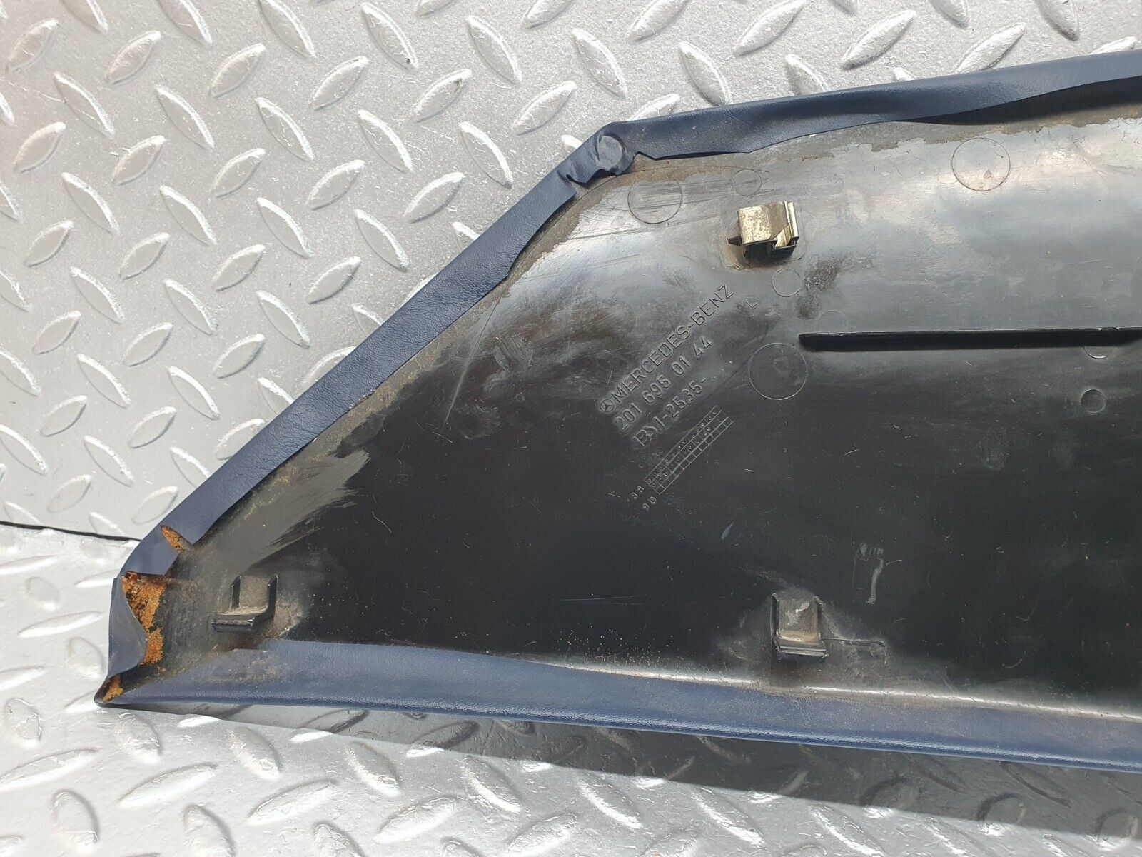 42659 Mercedes-Benz W201 190 2.0L C Pillar Cover Trim Left Blue 2016950144