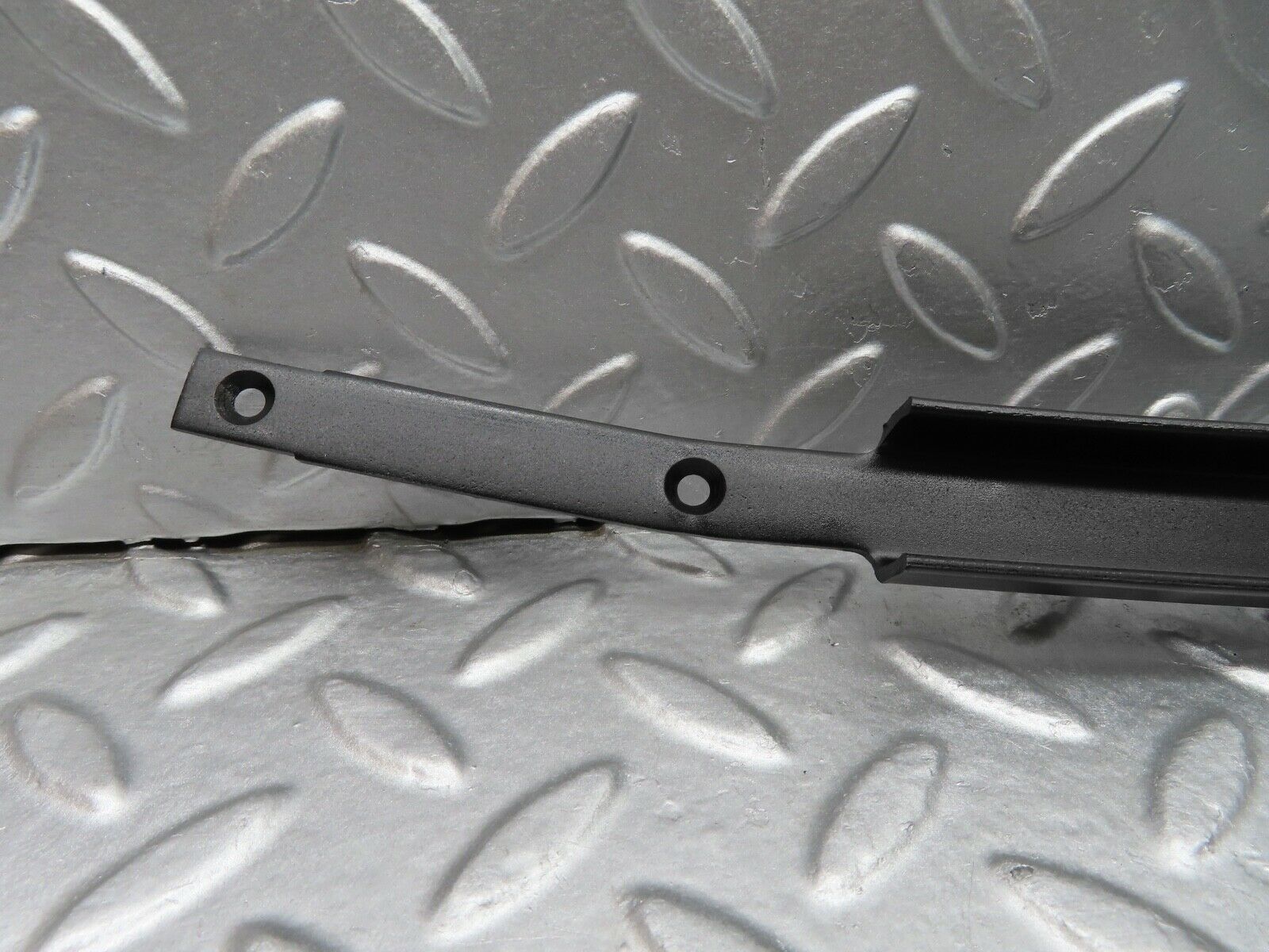 20614 Mercedes-Benz R107 450SL Left Door Window Channel Front