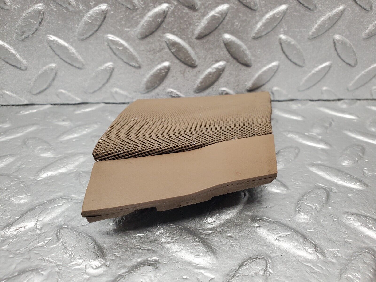 46836 Mercedes-Benz R129 320SL Coupe Dashboard Speaker Covers 1296800439 1296800339