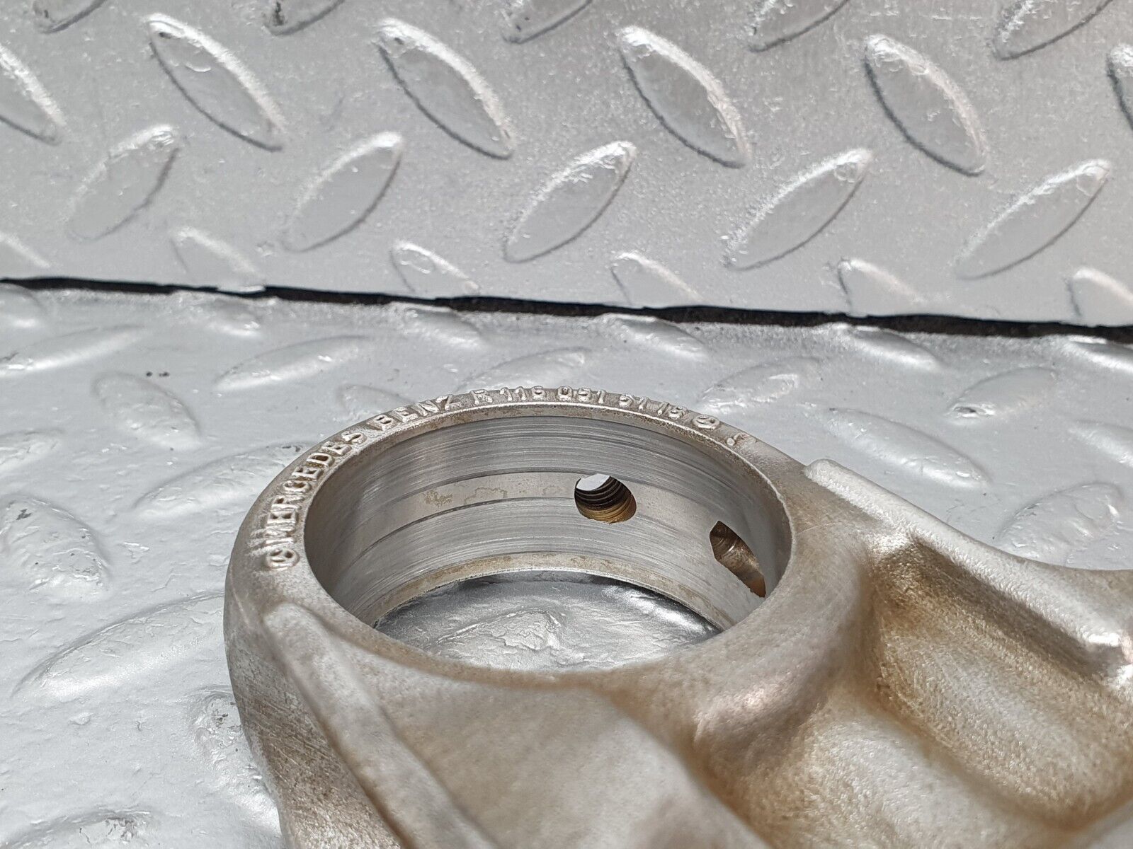 43796 Mercedes-Benz C126 380SEC Coupe Camshaft Tower Bearing 1160515118