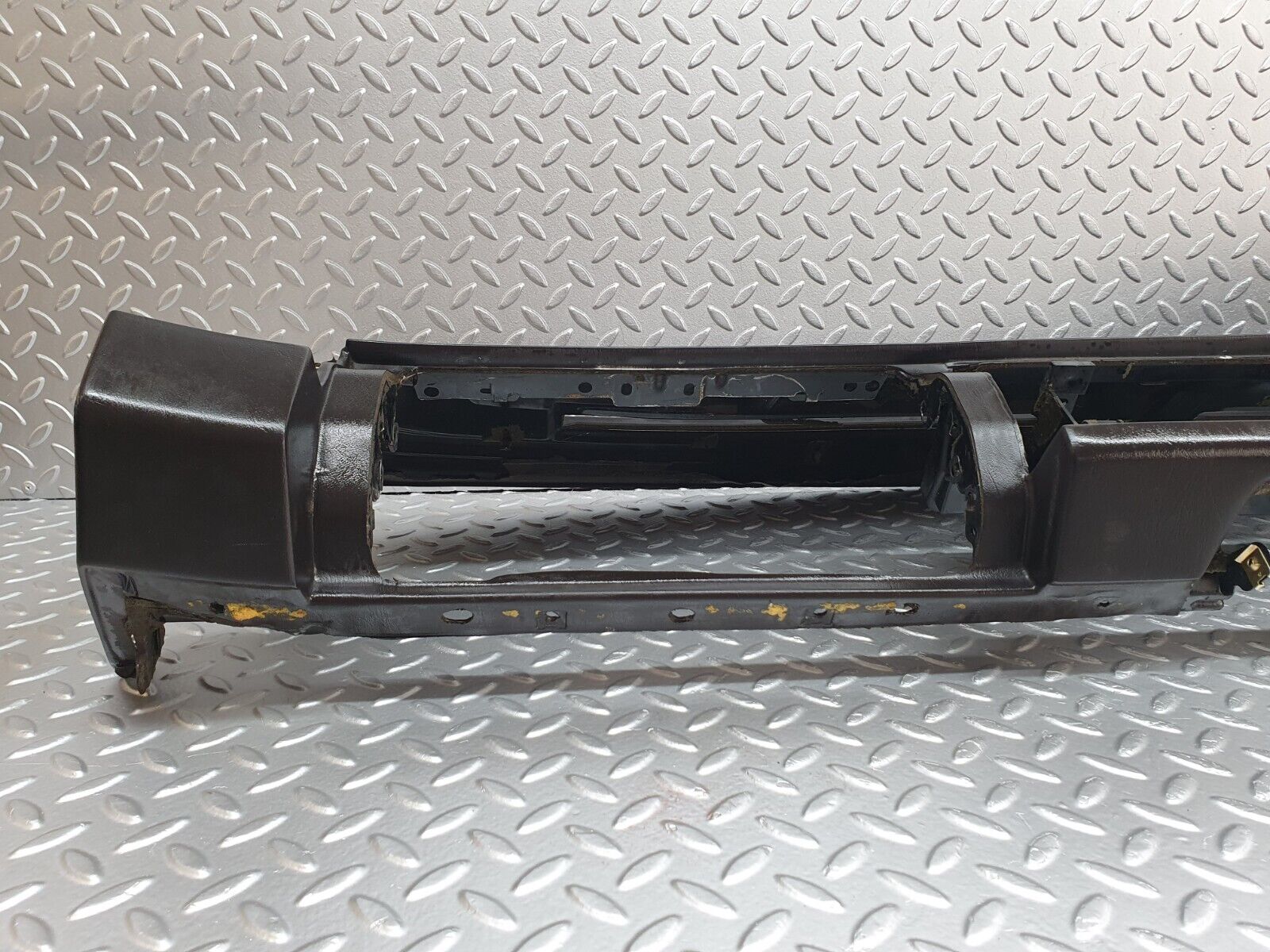 42426 Mercedes-Benz R129 320SL Coupe Dashboard Black