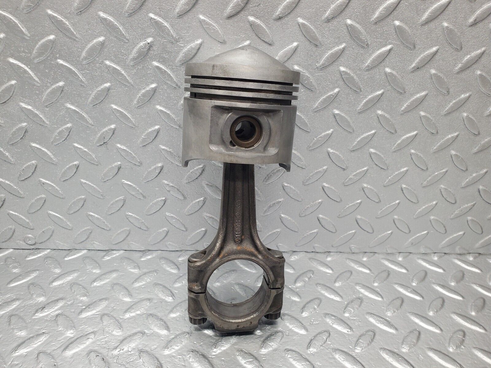 46601 Mercedes-Benz C123 280CE Coupe Piston With Connecting Rod 85.986mm 11005