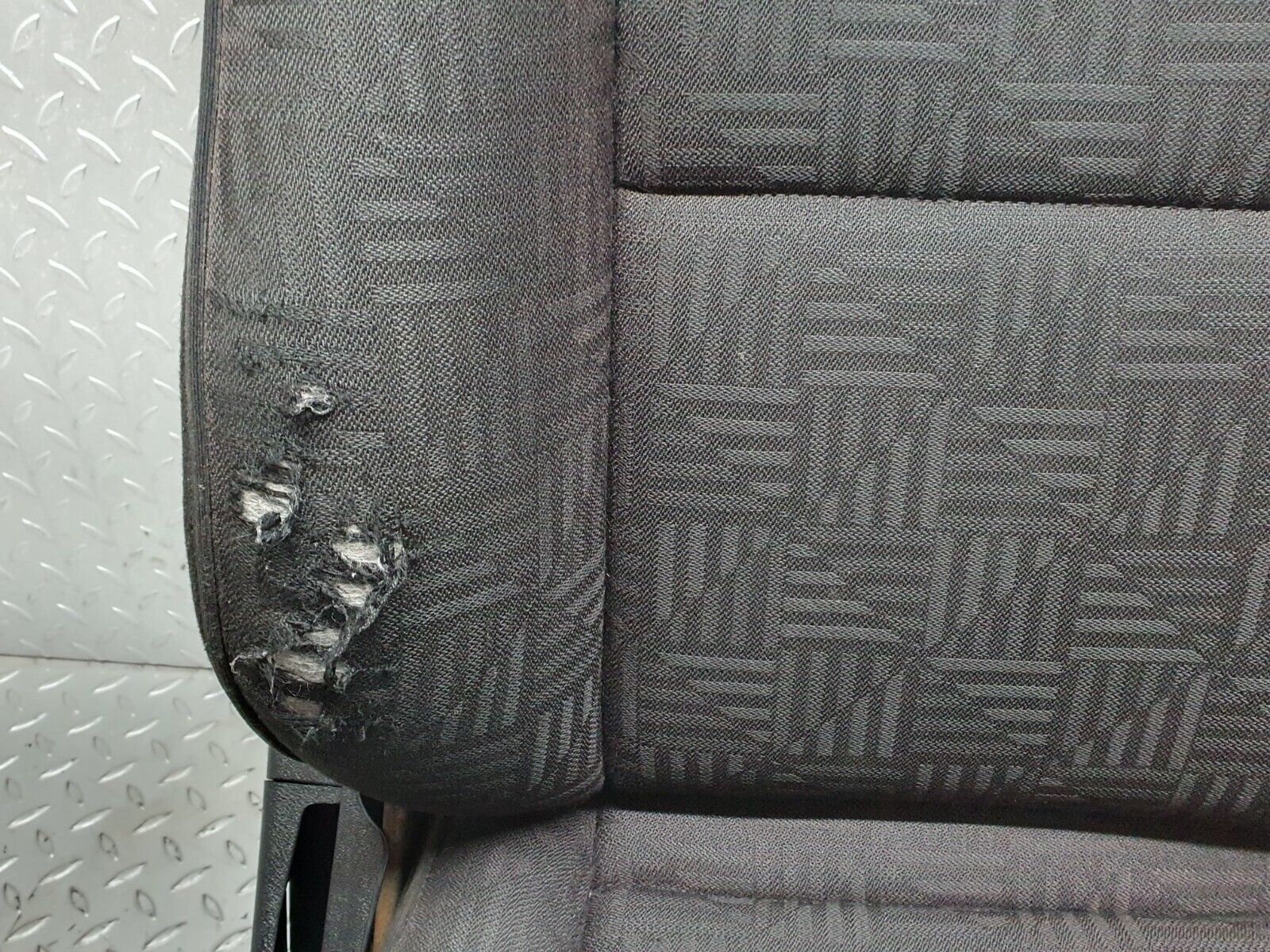 41813 Mercedes-Benz W202 C200 Front Right Passenger Seat