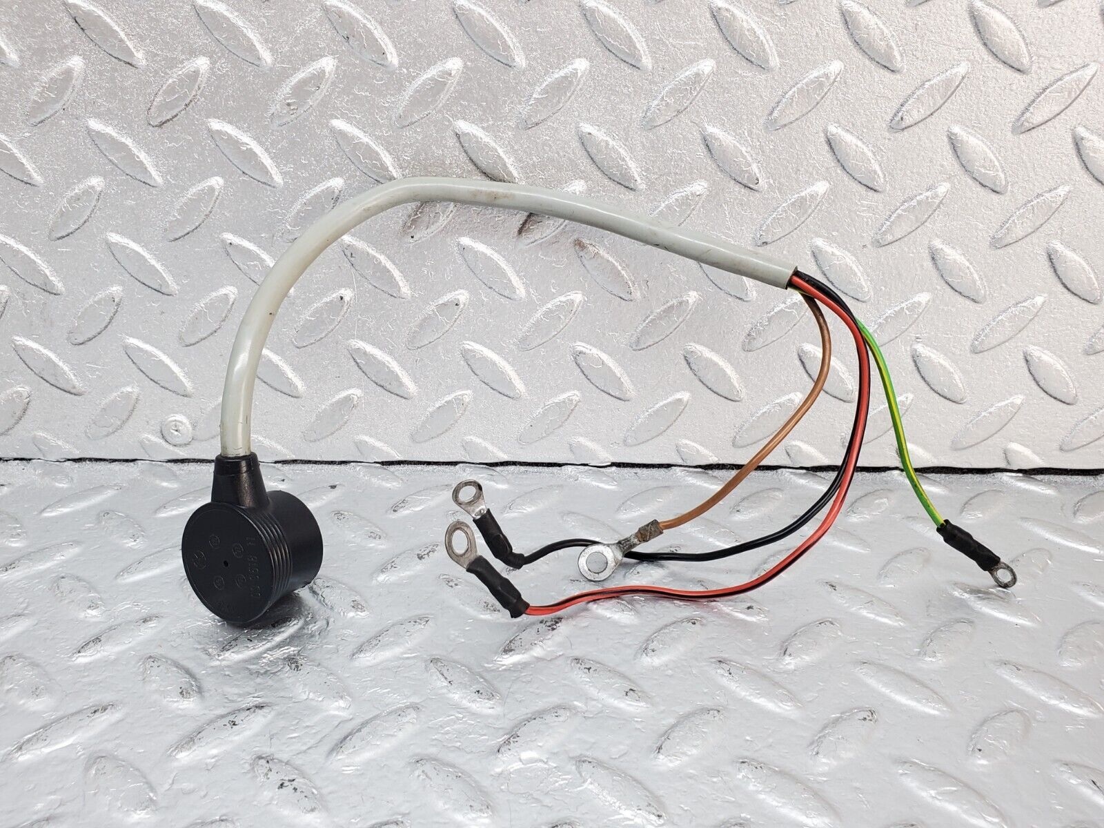 44419 Mercedes-Benz W123 280E Ignition Control Unit Cable 09961811