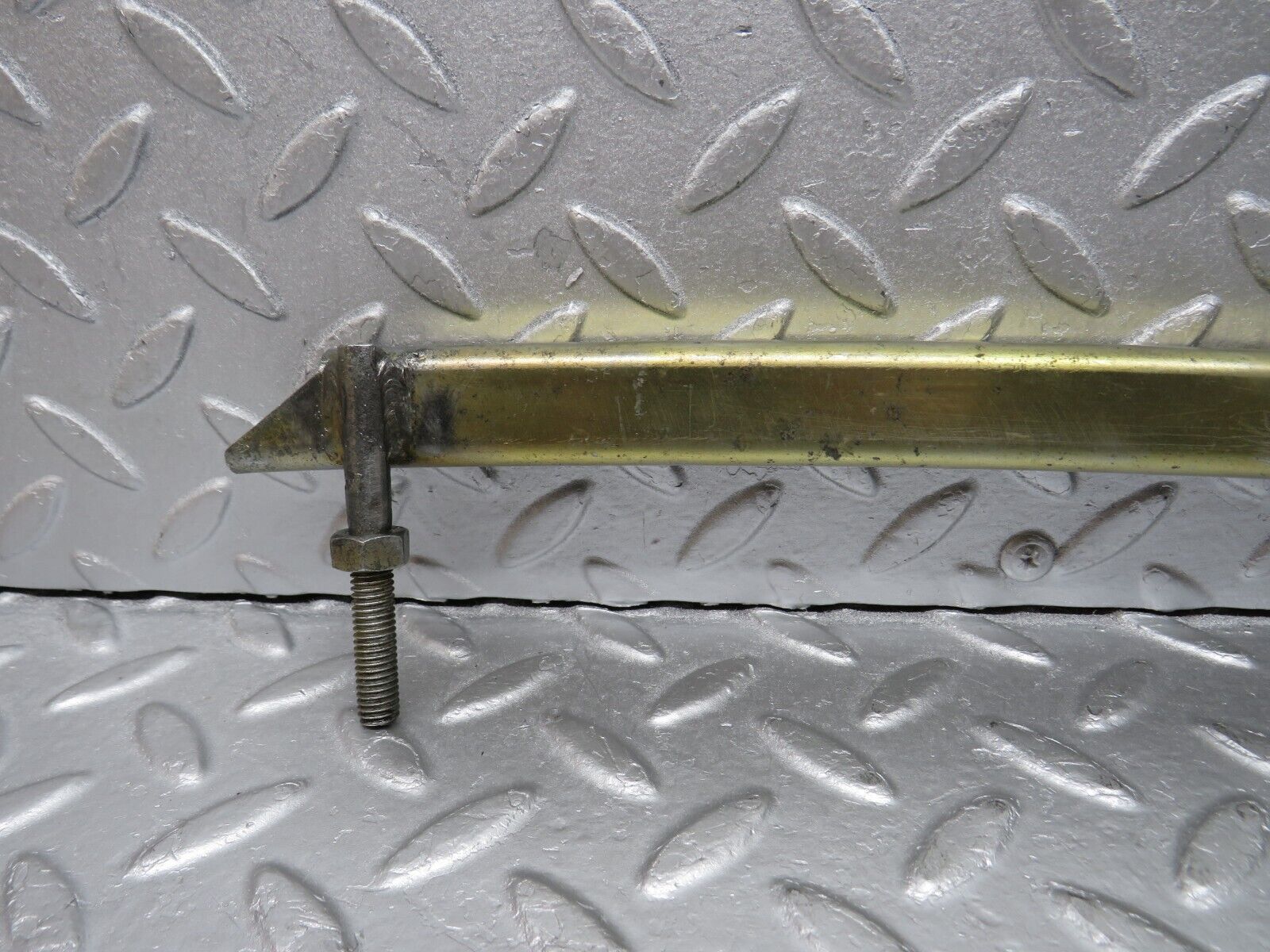 39138 Mercedes-Benz R107 500SL Front Right Door Window Channel