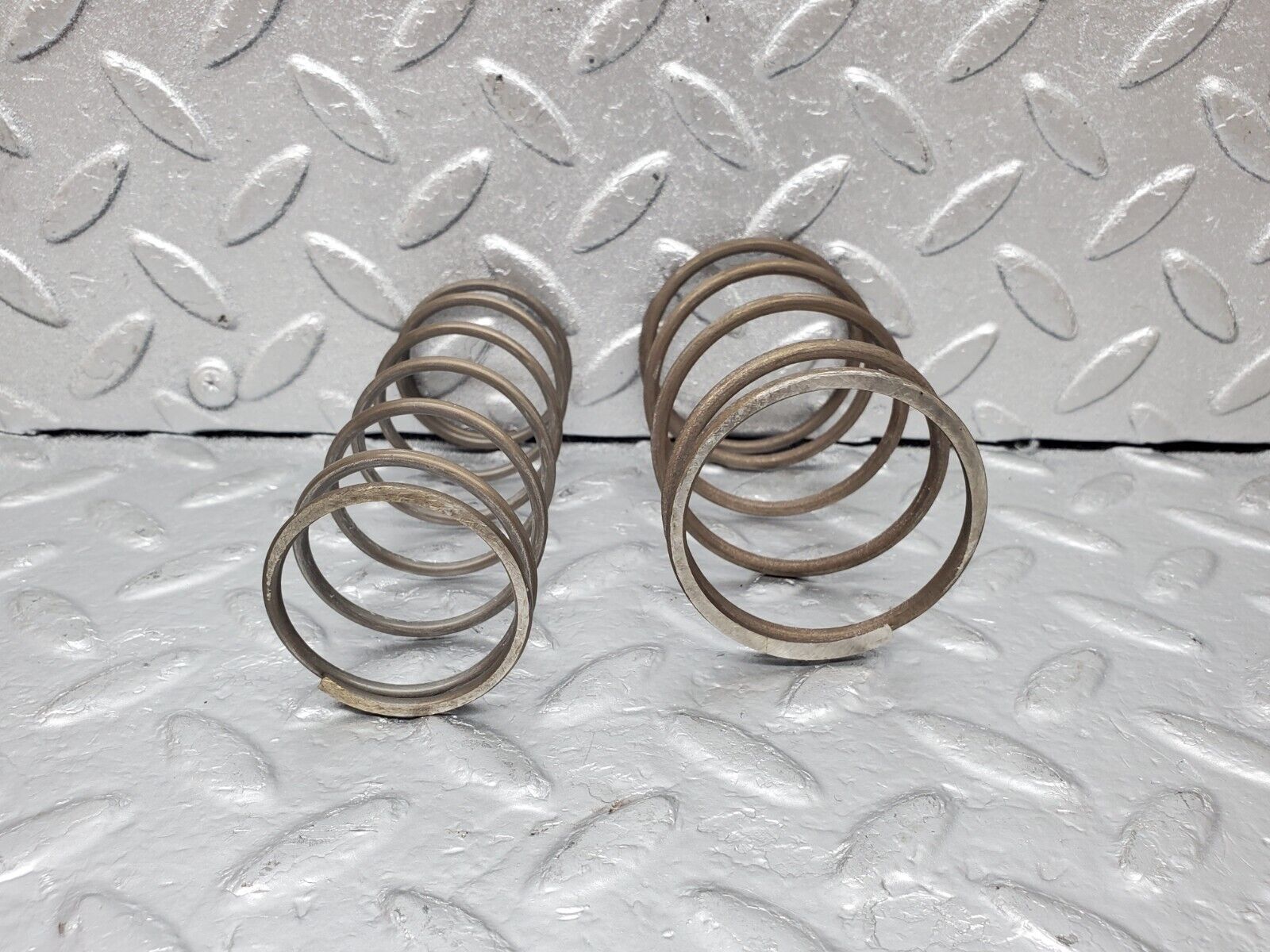 44567 Mercedes-Benz W123 280E Automatic Gearbox Piston Spring Set 722.309