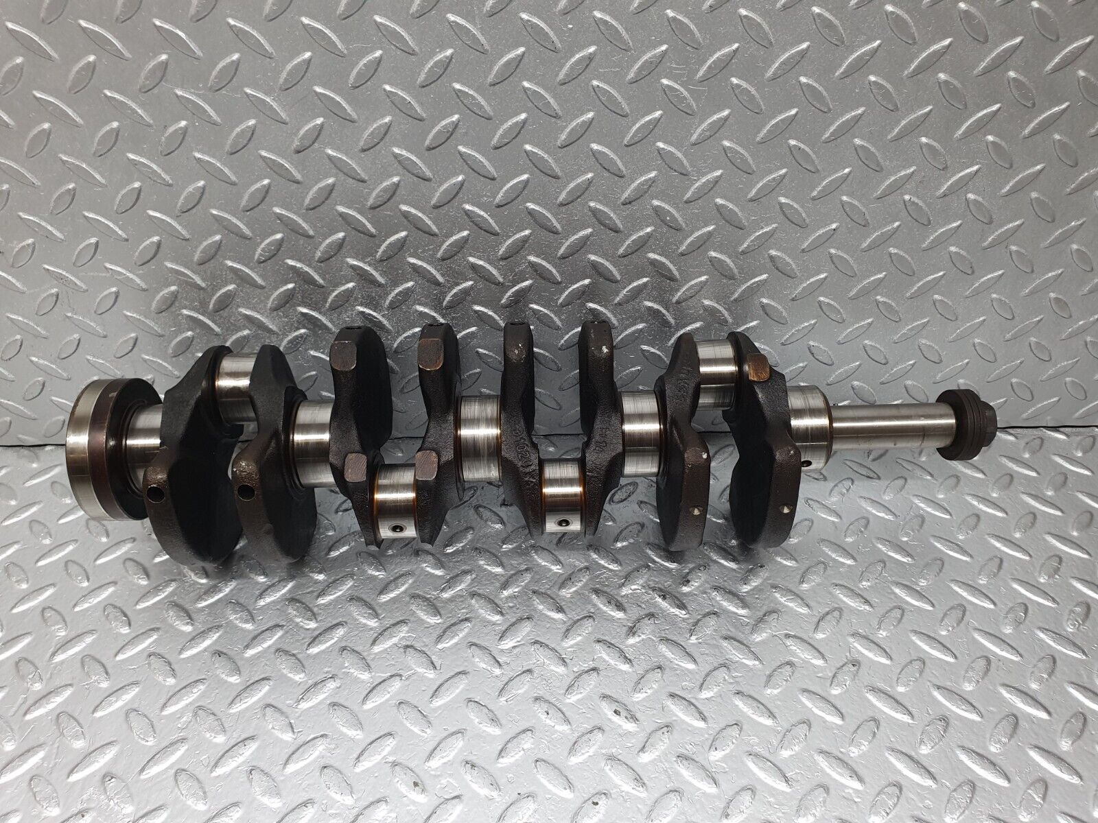 44204 Mercedes-Benz C123 230CE Coupe Crankshaft 10201