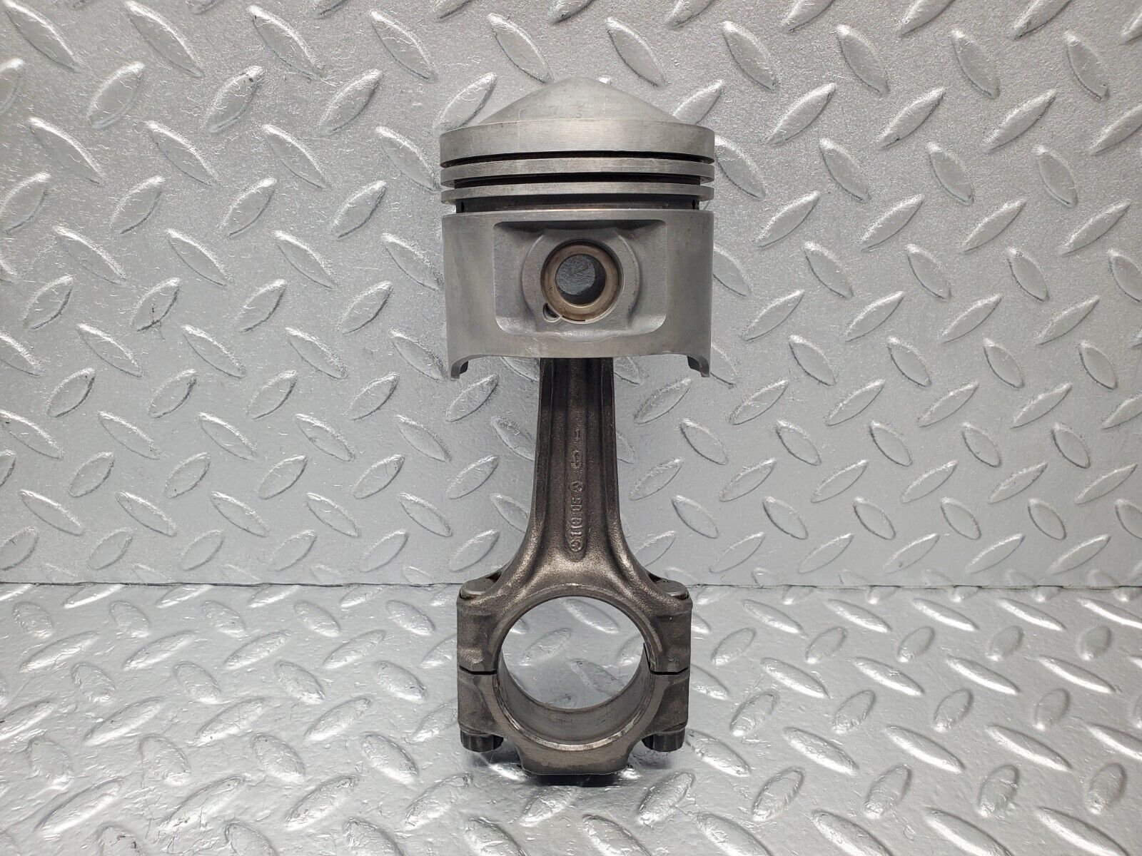 46603 Mercedes-Benz C123 280CE Coupe Piston With Connecting Rod 85.986mm 11005
