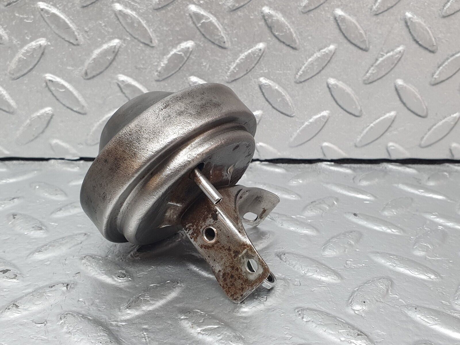 44035 Mercedes-Benz C123 230CE Coupe Ignition Distributor Vacuum Control Valve