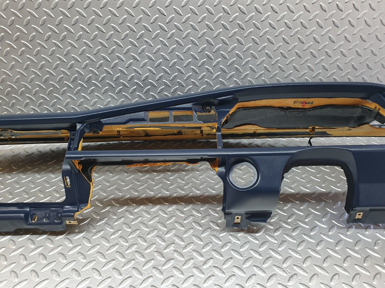 42668 Mercedes-Benz W201 190 2.0L Dashboard Blue