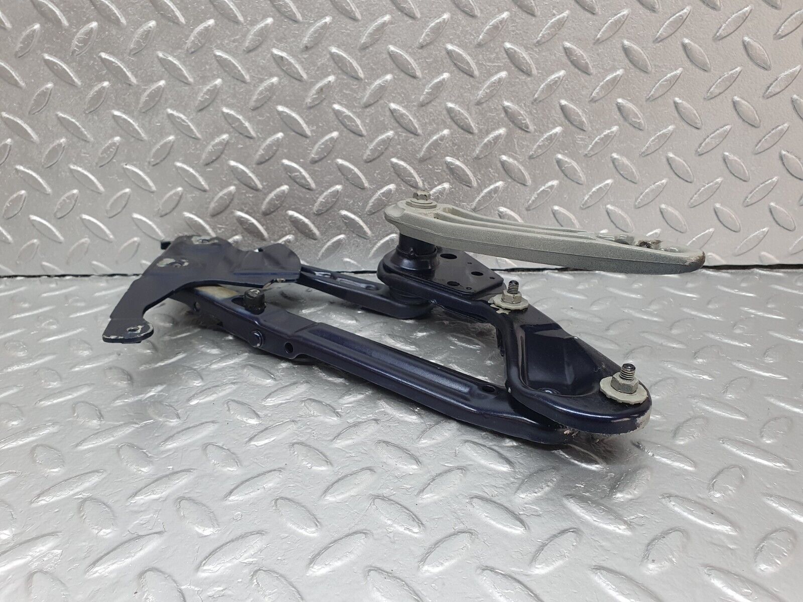 42195 Mercedes-Benz R129 320SL Coupe Bonnet Hinge Left Side 1298800128 1298870174