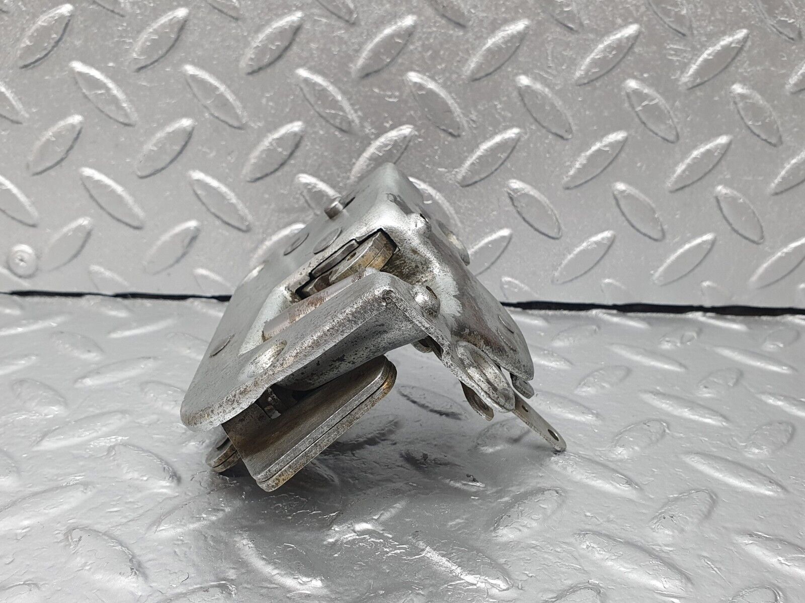 43130 Mercedes-Benz W108 280SE Rear Right Door Lock Mechanism